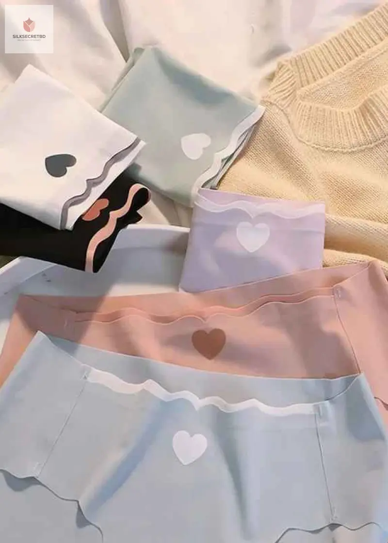 Ladies Seamless Ice Silk Heart-Print Briefs