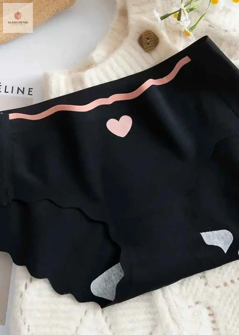 Ladies Seamless Ice Silk Heart-Print Briefs